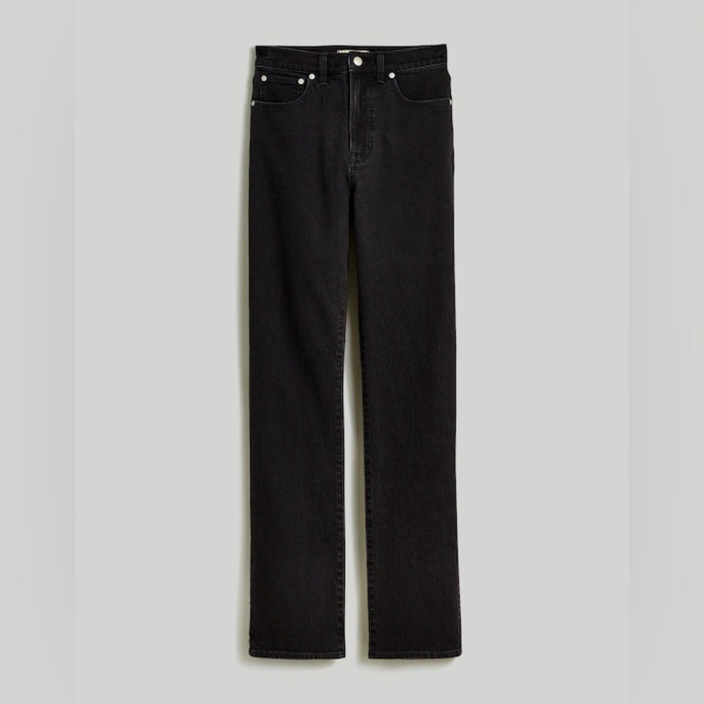 The Petite '90s Straight Jean